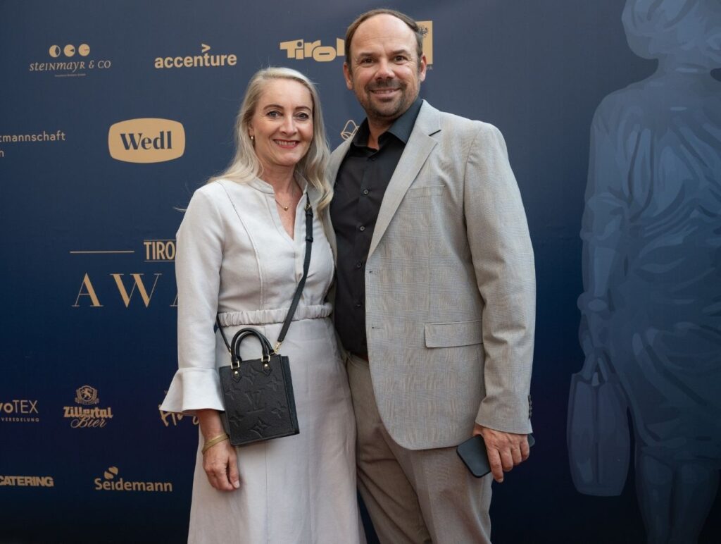 Karolina Holaus und Enrico Leitgeb auf dem TIROLERIN Award 2023