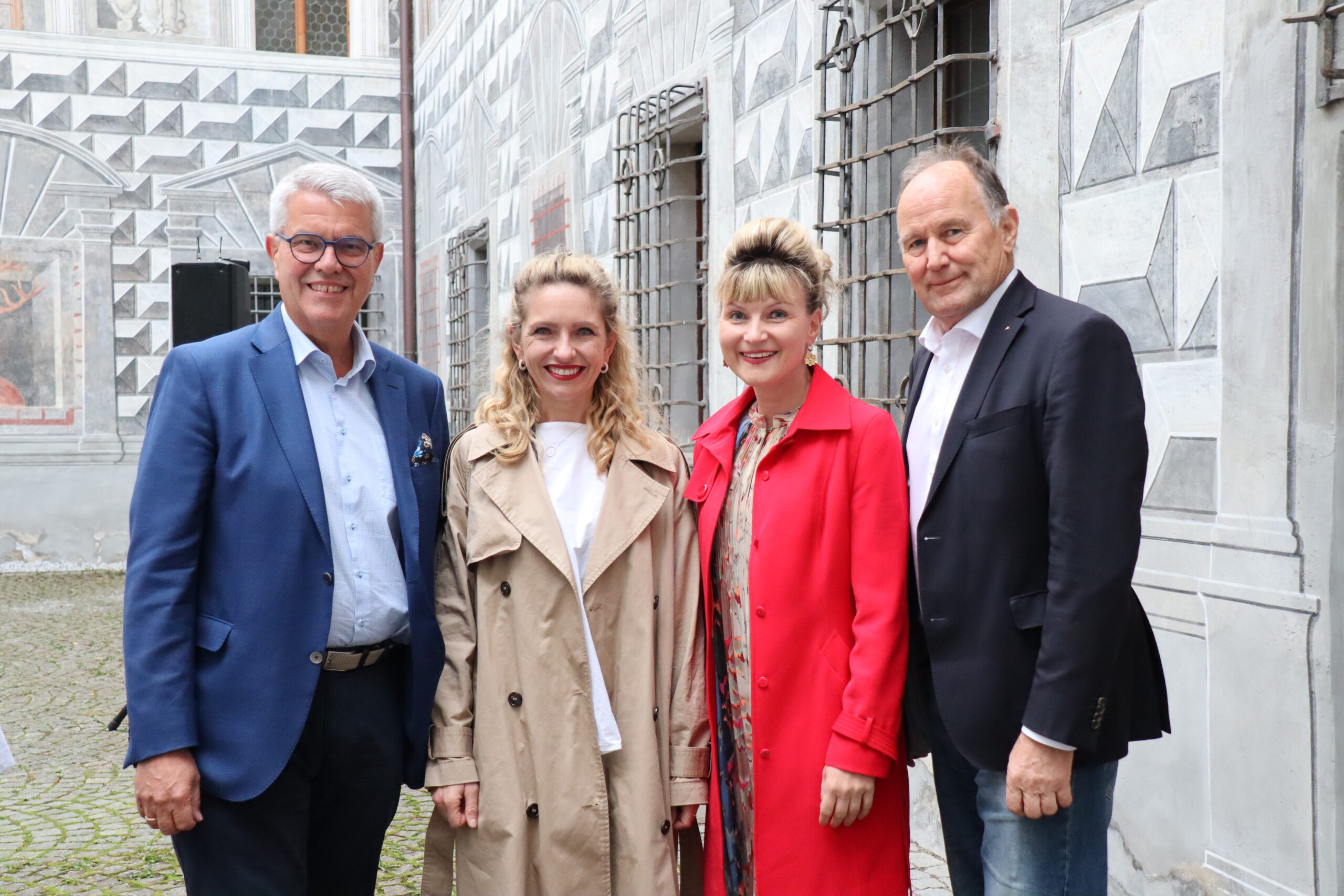 Schloss Ambras Eröffnung neuer Lift