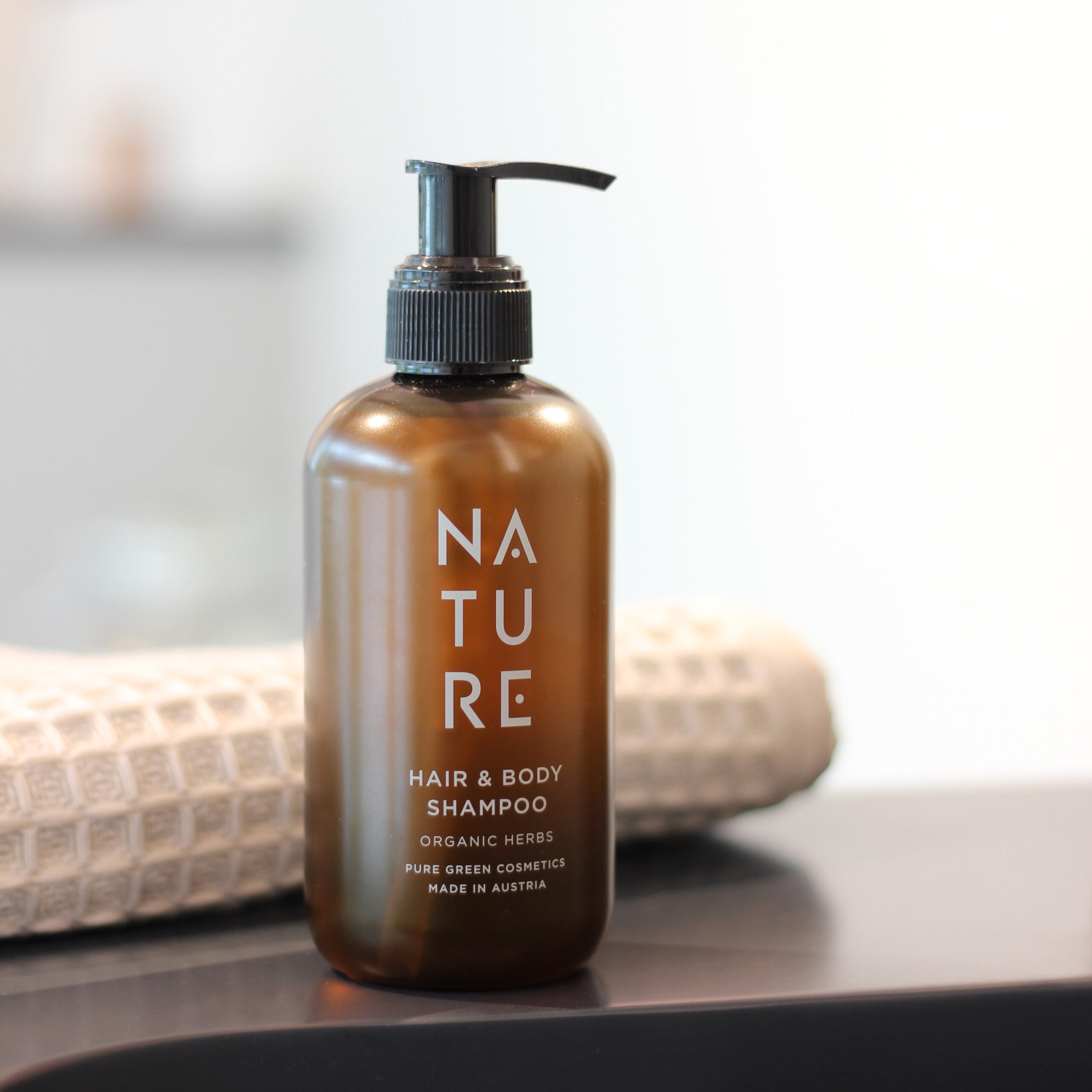 Pure Green Cosmetics: Nature organic herbs Hair & Body Shampoo