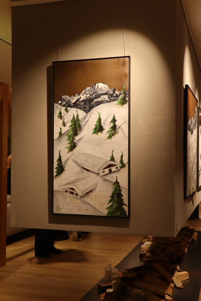 Kunst trifft Couch, Einrichtungshaus Föger