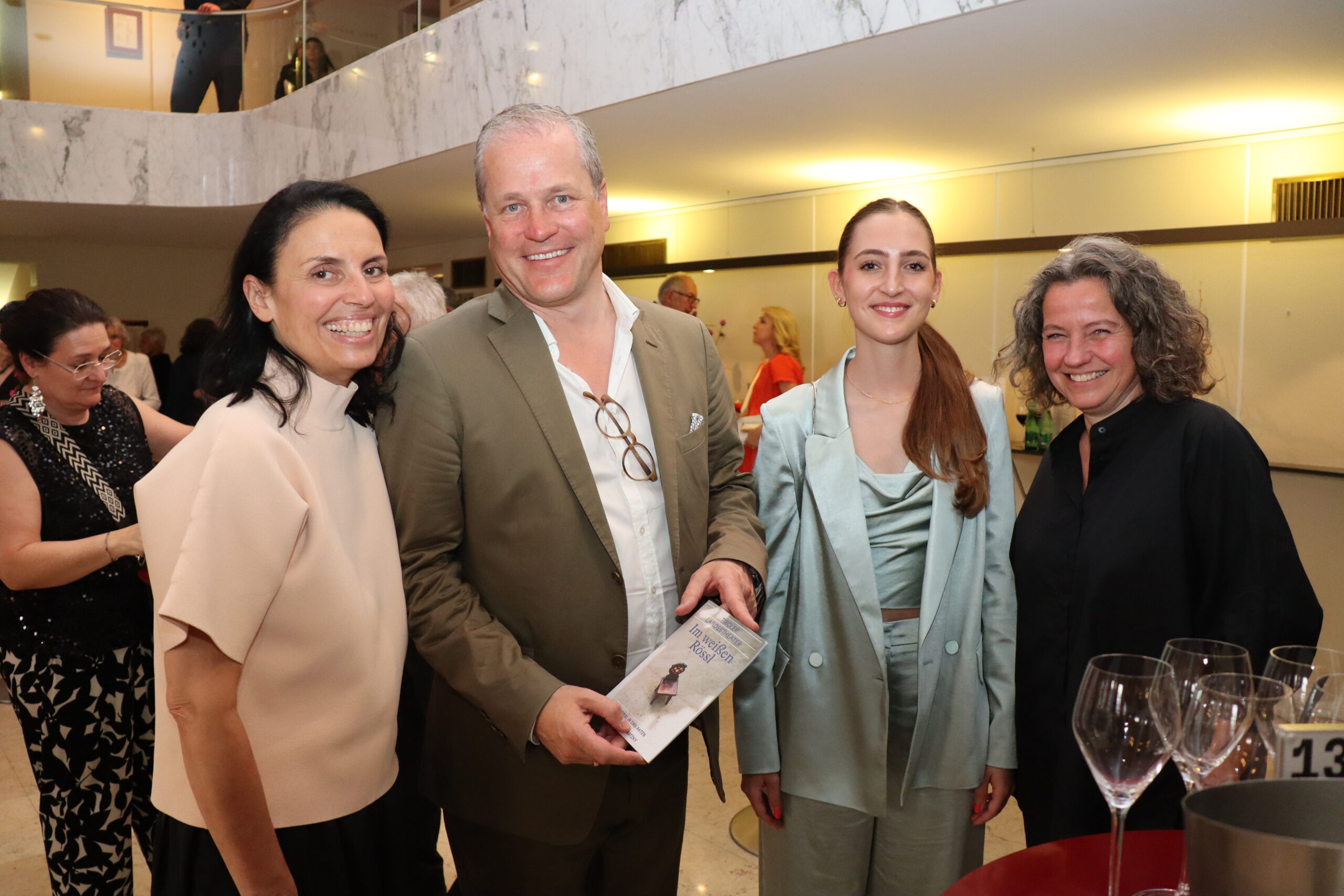 Premiere Tiroler Landestheater, "Im weißen Rössl"