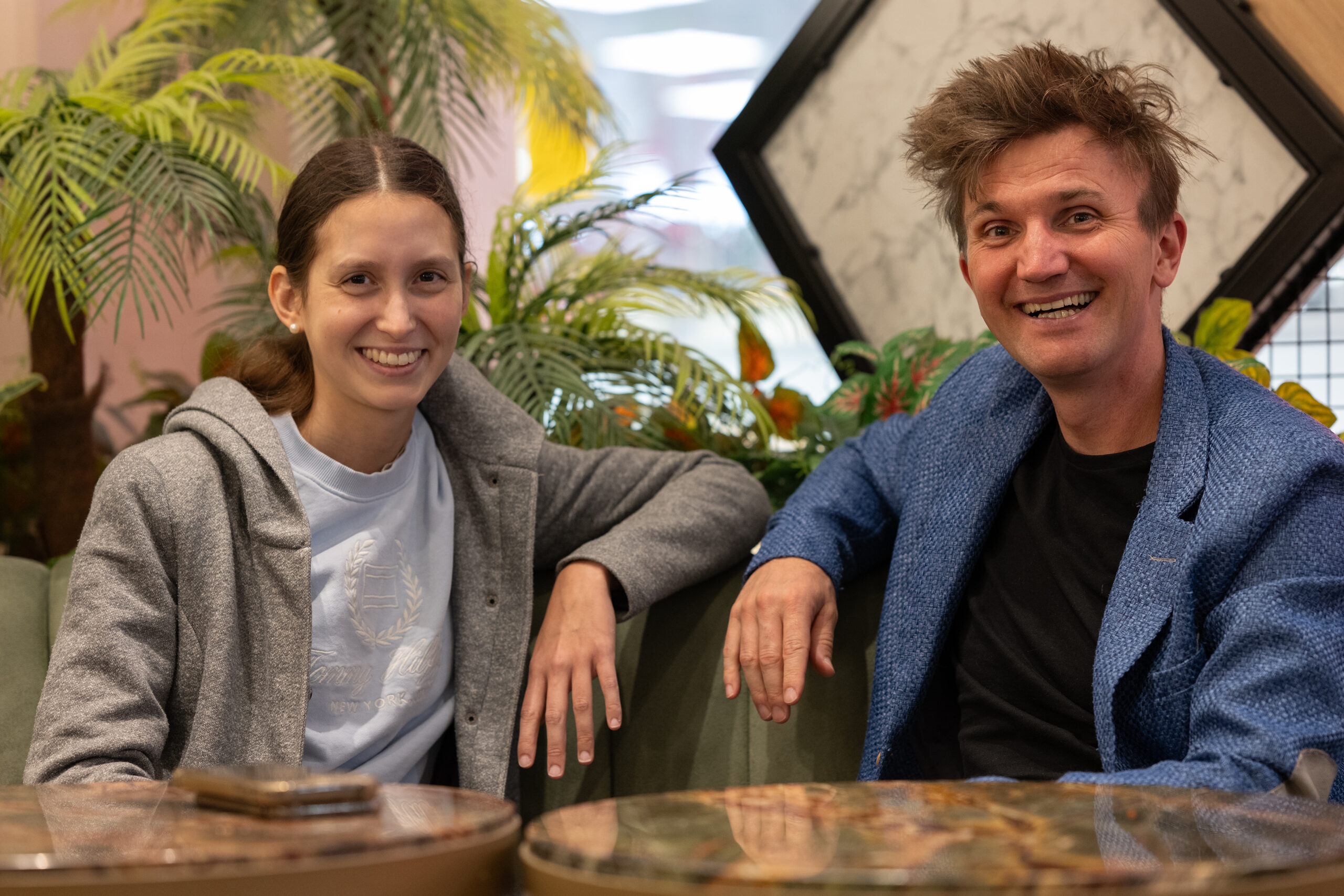 Mentalist Dino Dorado