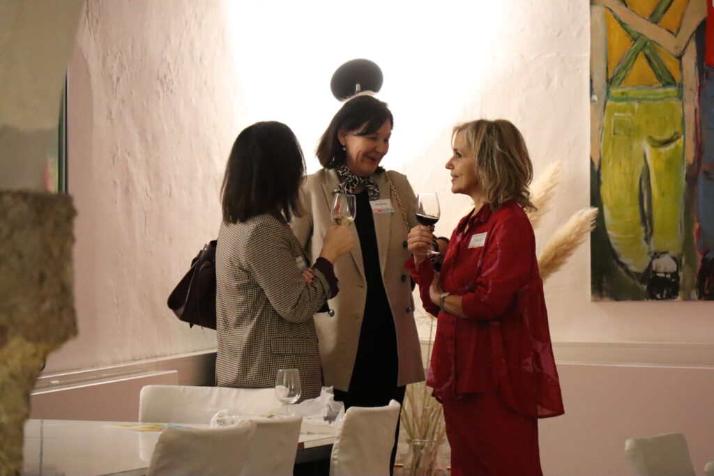 Kunst hilft gemeinsam mit TIROLERIN, Büchsenhausen 2025