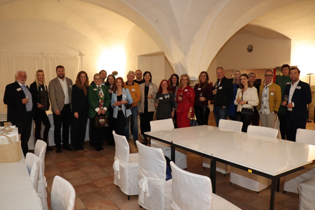 Kunst hilft gemeinsam mit TIROLERIN, Büchsenhausen 2025