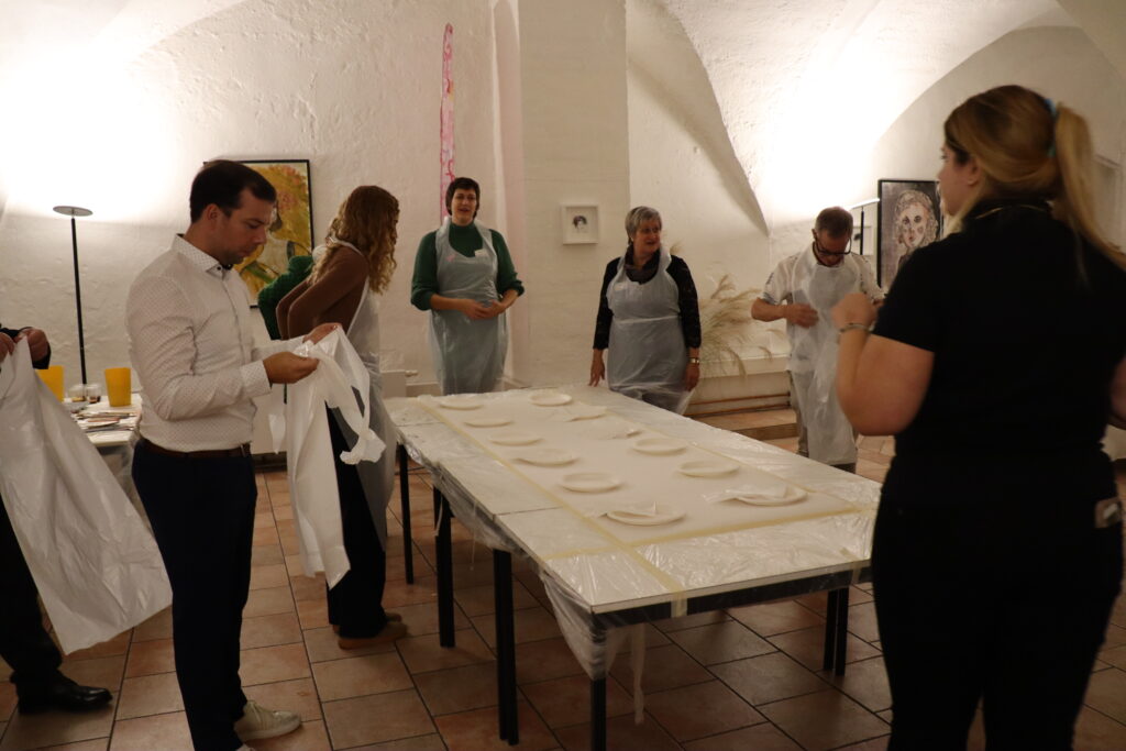 Kunst hilft gemeinsam mit TIROLERIN, Büchsenhausen 2025