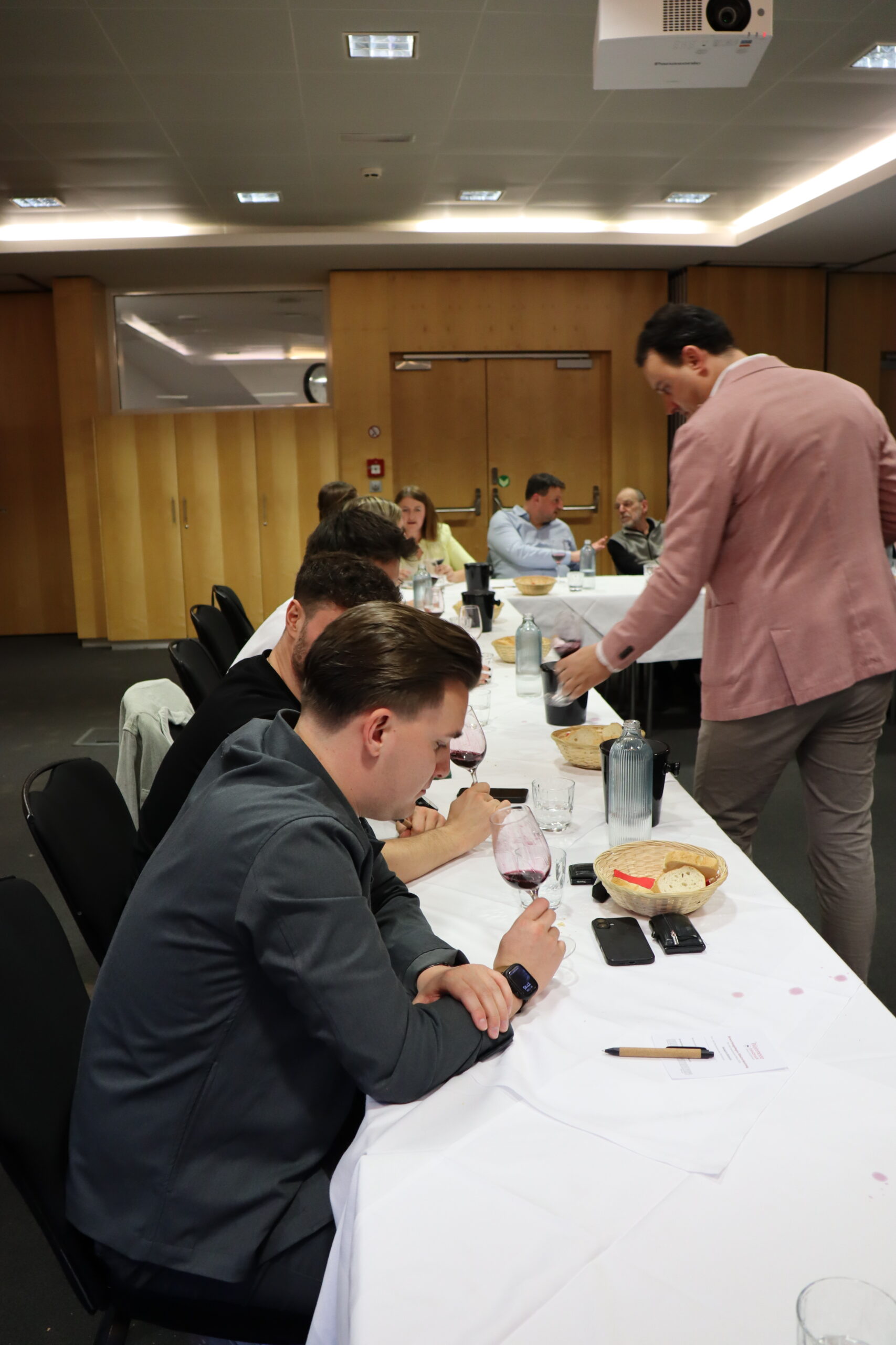 Blindverkostung Austria Trend Hotel 2026, Weinmesse Innsbruck