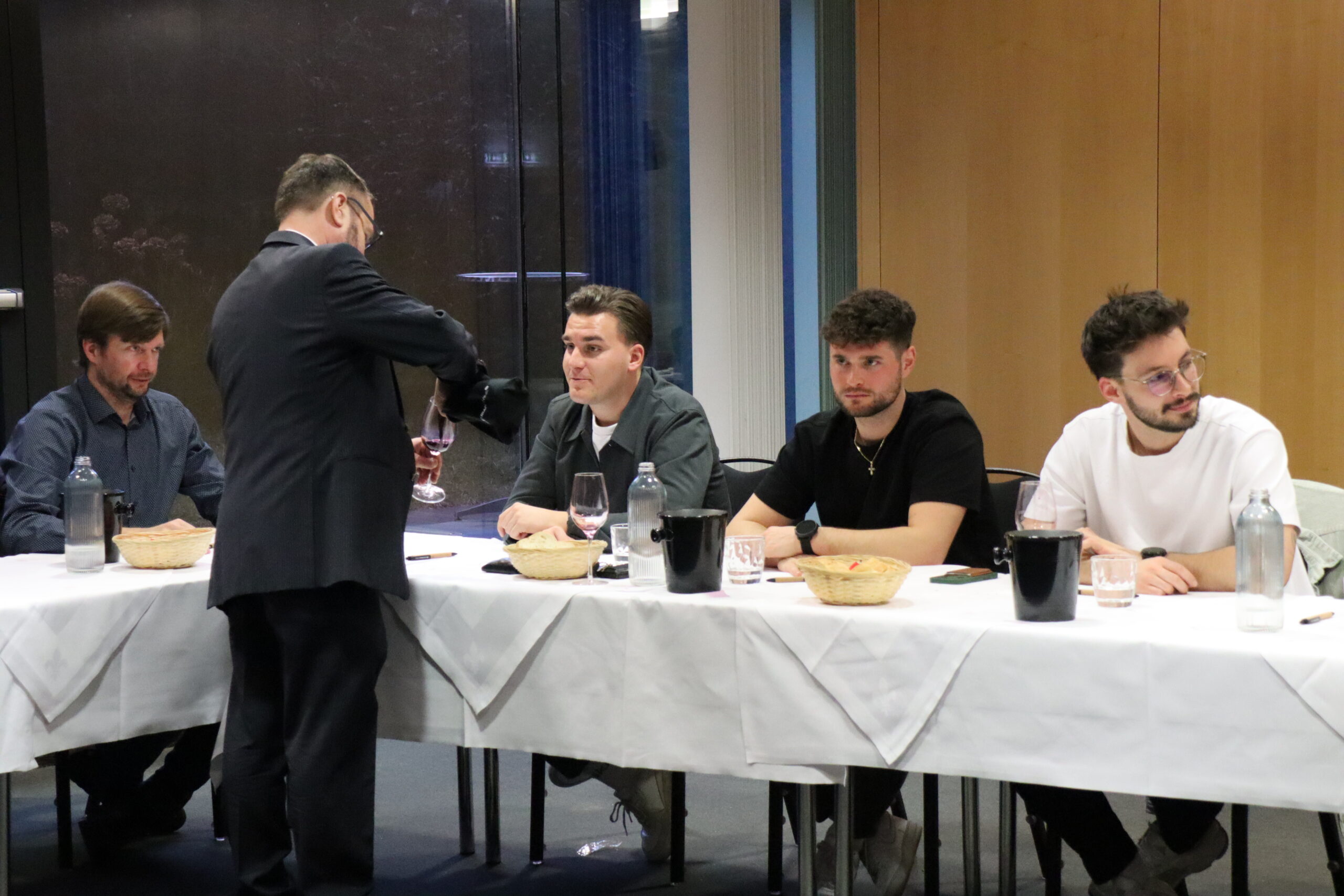 Blindverkostung Austria Trend Hotel 2026, Weinmesse Innsbruck