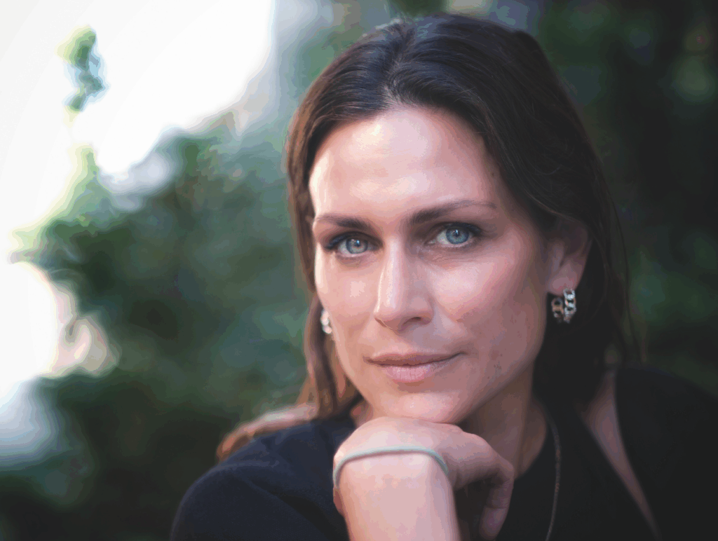 Porträt von Shila Behjat